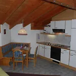 Apartman & Taxi Tirana Samnaun