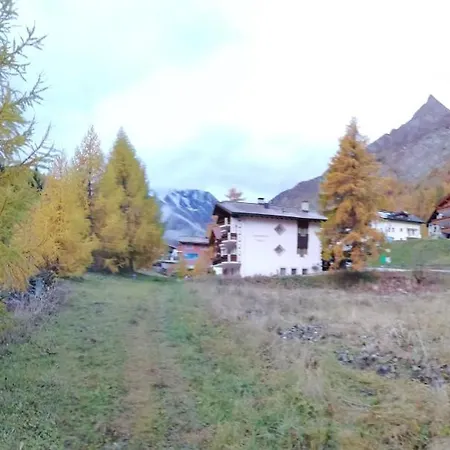 & Taxi Tirana Lejlighed