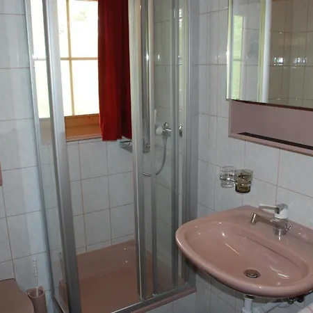 Apartment & Taxi Tirana