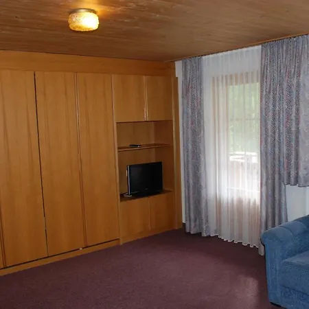 特柯希缇亚拉公寓酒店