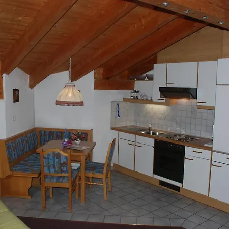 Apartman & Taxi Tirana Samnaun