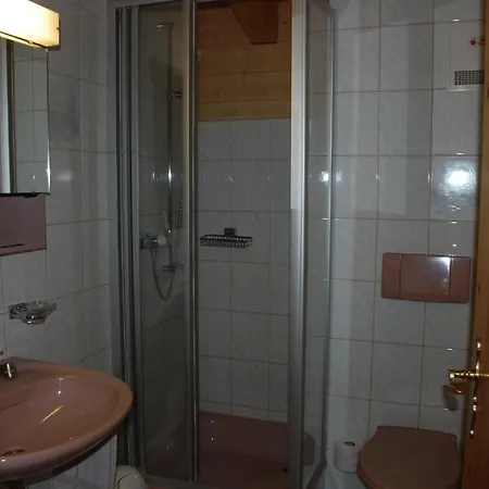 Apartment & Taxi Tirana *