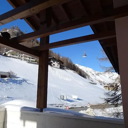 Lejlighed & Taxi Tirana *