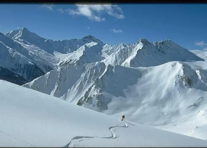 & Taxi Tirana Apartment *