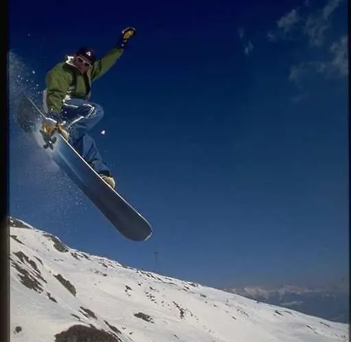 & Taxi Tirana Apartment Samnaun