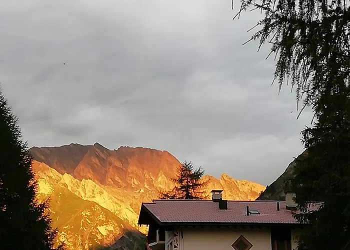 & Taxi Tirana Samnaun