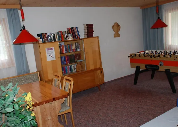 & Taxi Tirana Samnaun