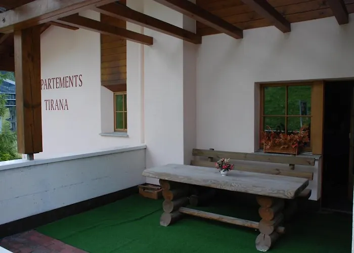 & Taxi Tirana Appartement