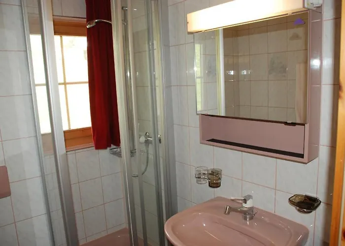 Appartement & Taxi Tirana *