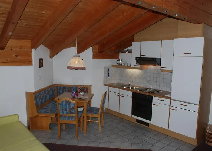 Apartment & Taxi Tirana Samnaun