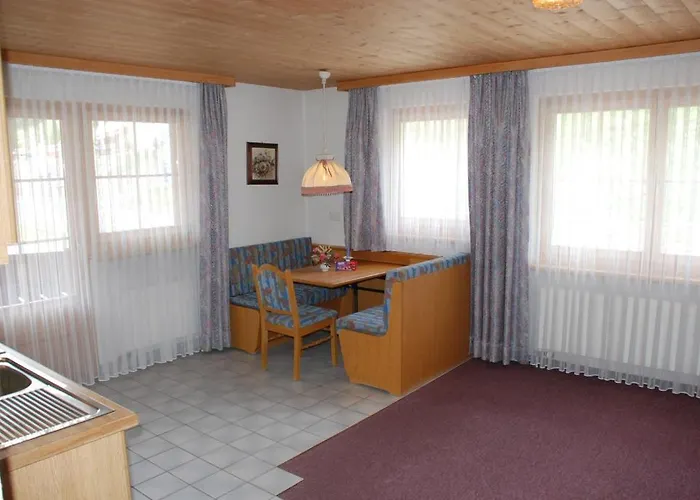 Appartement & Taxi Tirana Samnaun