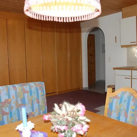 & Taxi Tirana * Samnaun