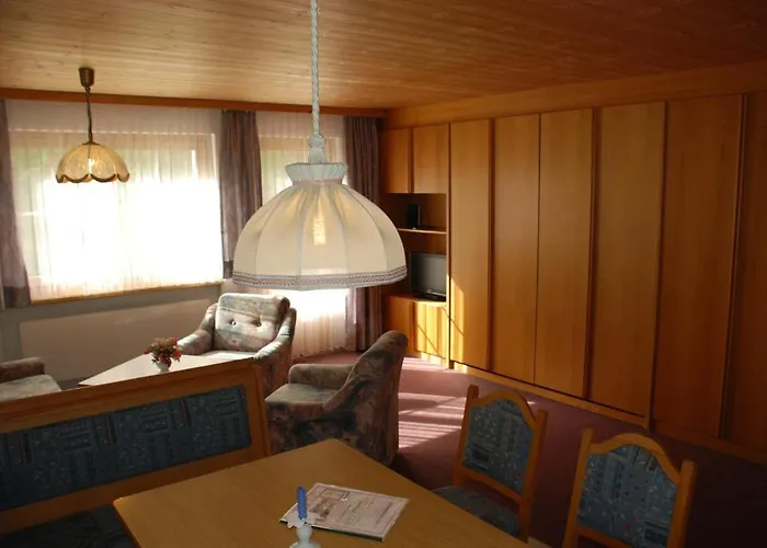 Apartment & Taxi Tirana *